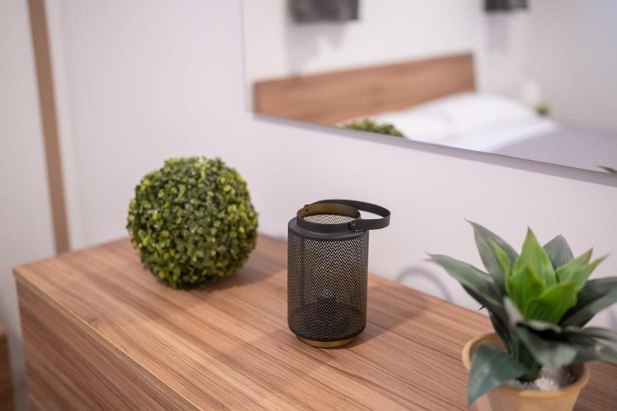 Authentic Private Flat 2 Min From Navigli Lägenhet Milano Exteriör bild