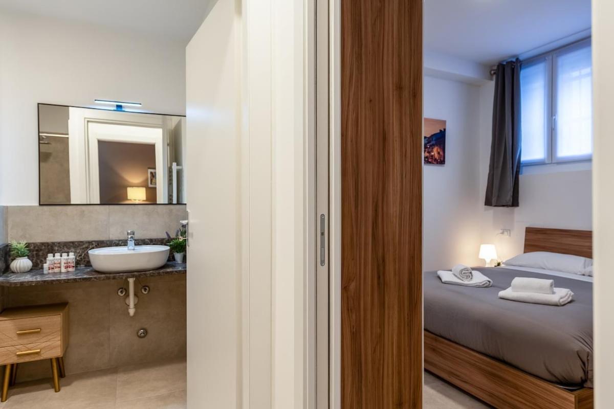 Authentic Private Flat 2 Min From Navigli Lägenhet Milano Exteriör bild