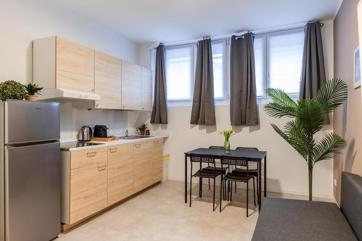 Authentic Private Flat 2 Min From Navigli Lägenhet Milano Exteriör bild
